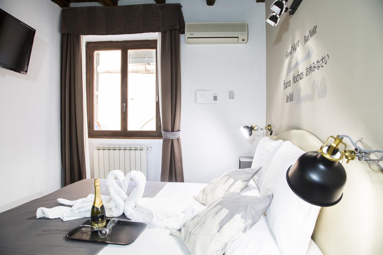 Do-Do Navona Suites Roma Esterno foto