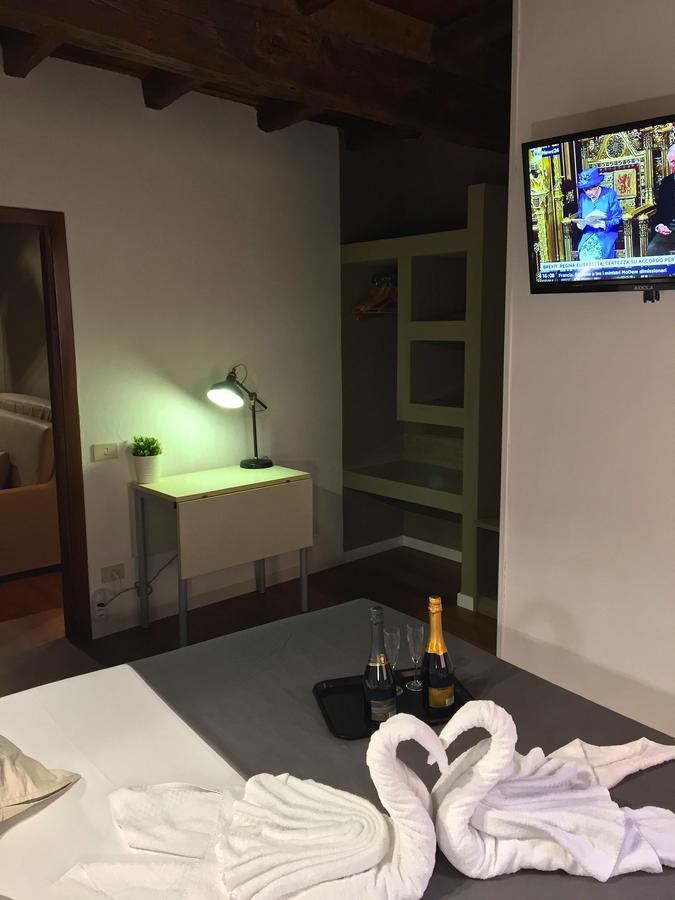 Do-Do Navona Suites Roma Camera foto